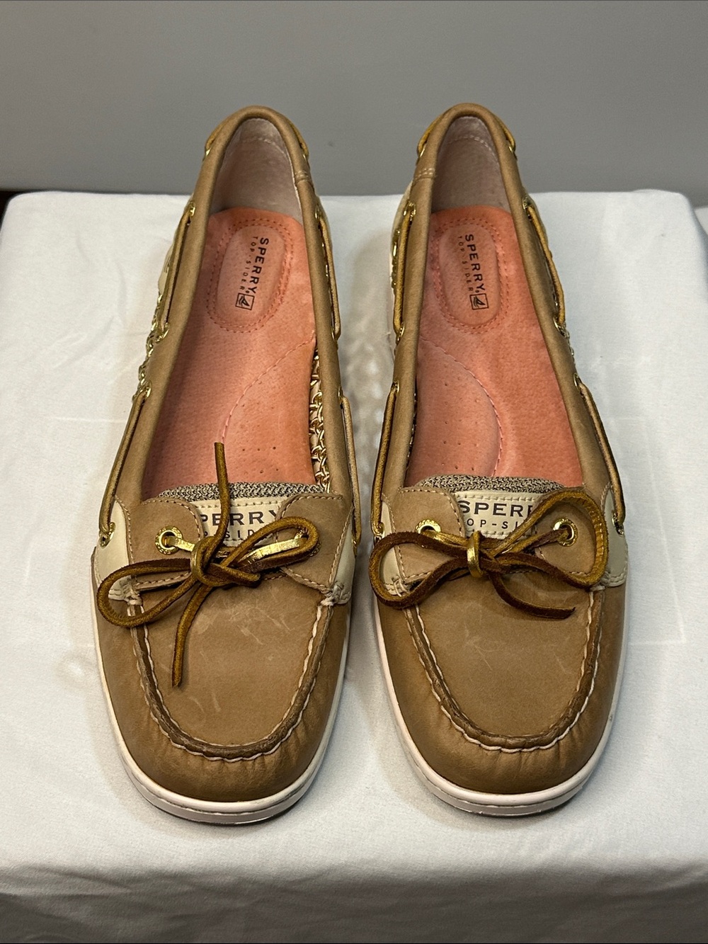 Sperry Tan Cream and Gold Leather Slip-On Boat Loafers with Pink Insoles